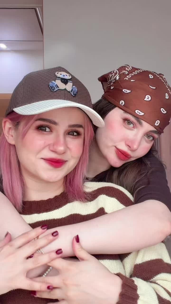 @parisapooor