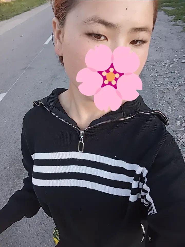 @Zizi✨