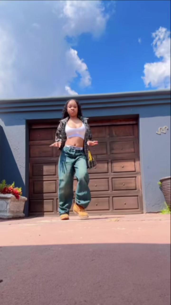 @Xoliswa (Busi’s version) 😛🩷