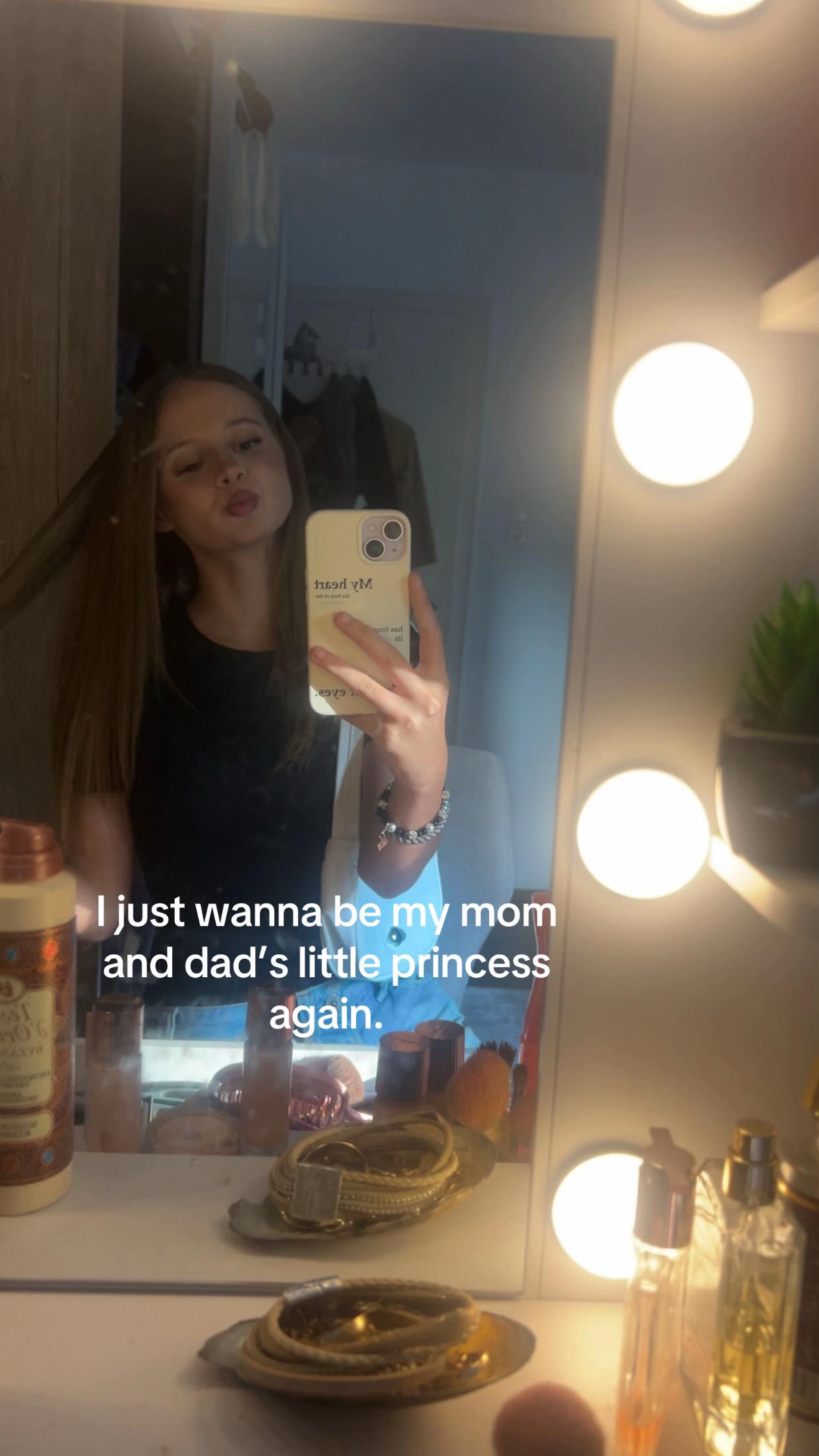 @𝓔𝓶𝓲𝓵𝔂🫰🏼