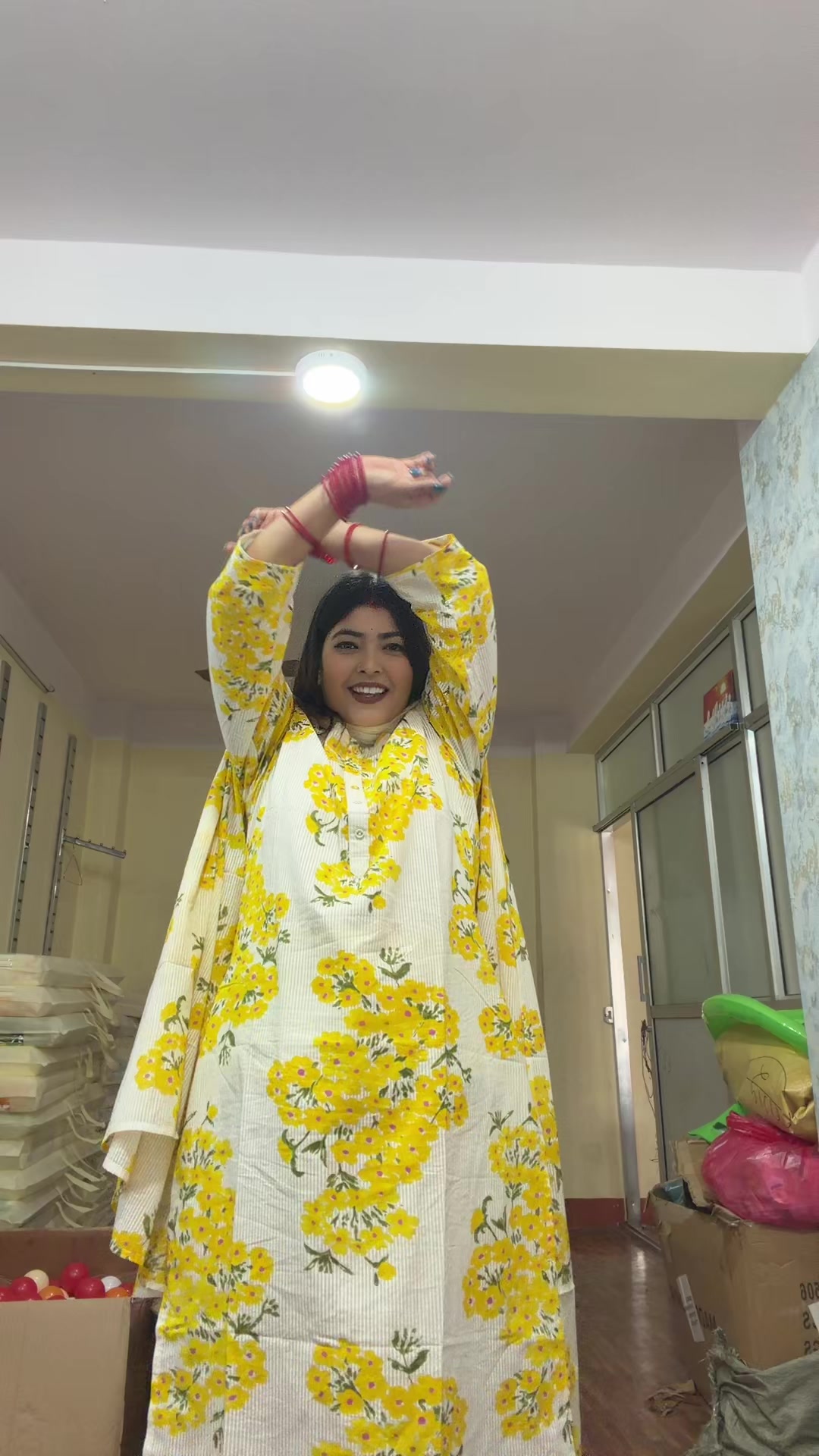 @Aaru's Aama