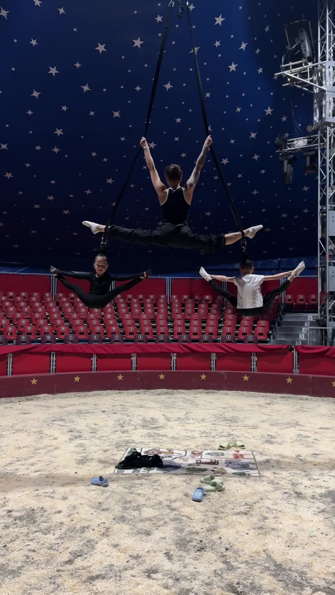 @wow_family_circus