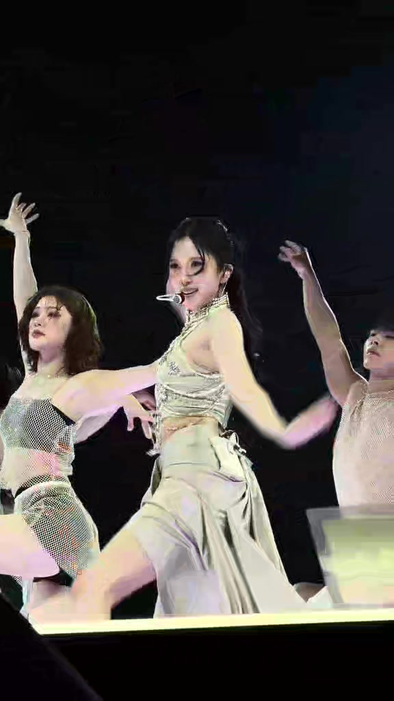 @kpopgirlstan