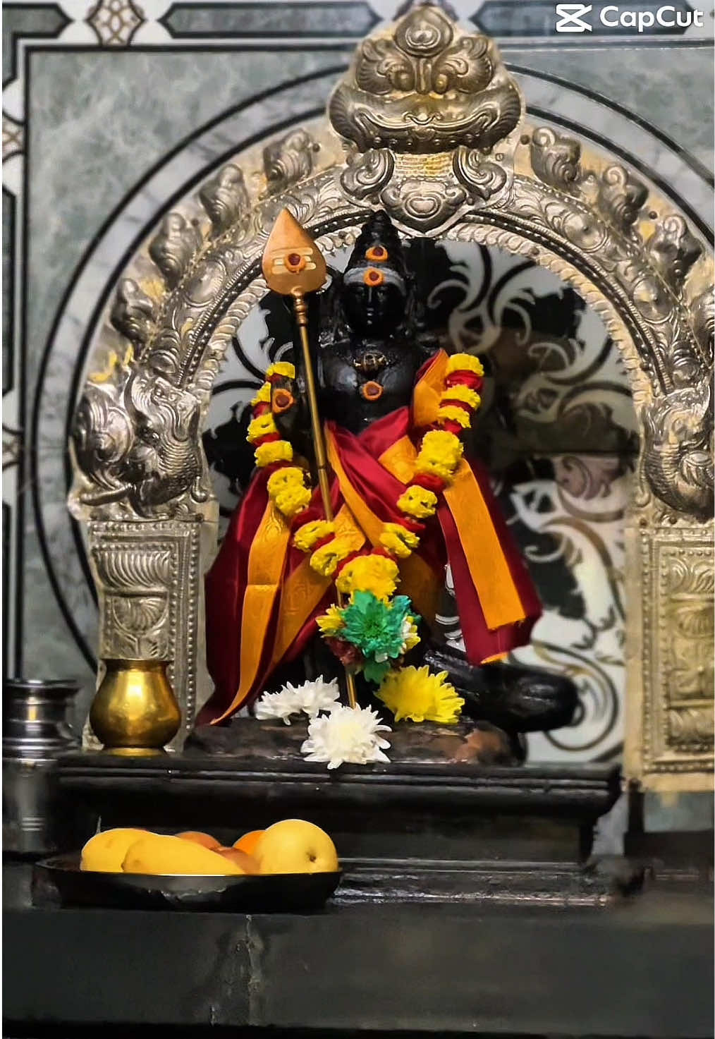 @🧿Sathi Sri Tana Baloo🧿