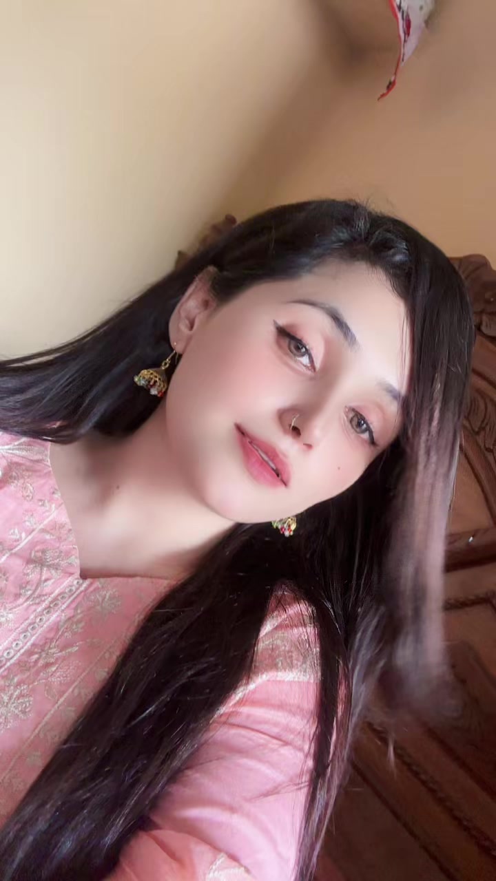@Charming Queen 👸