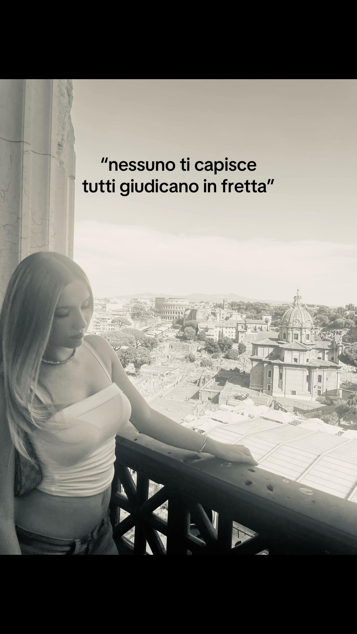 @𝐕