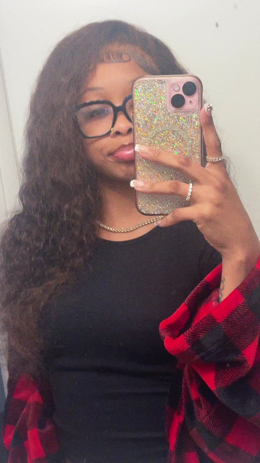 @_ms.h0lly_wood
