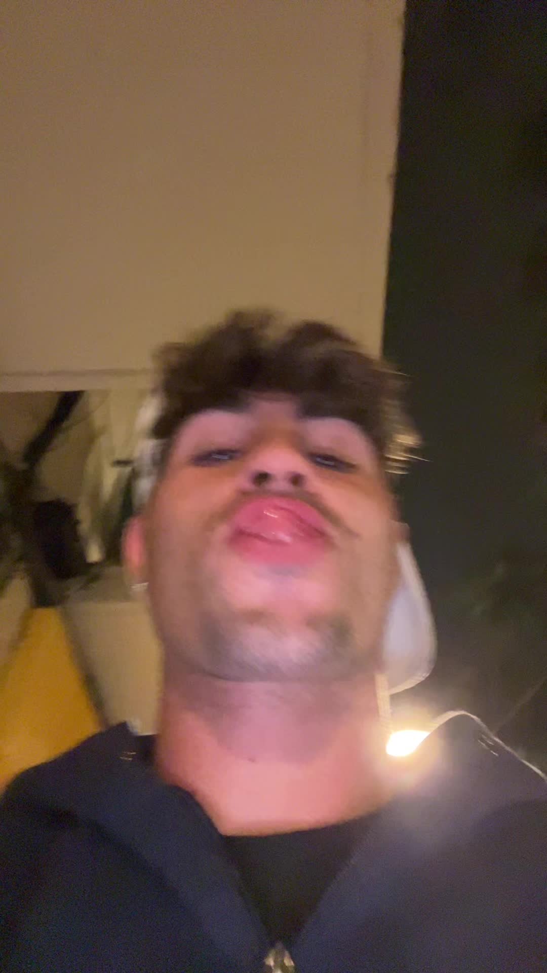 @llucsubiroos