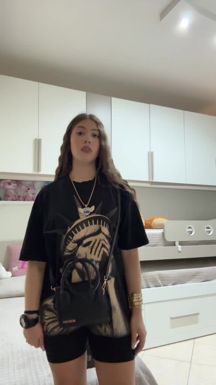 @👧🏼🍒🪩💎