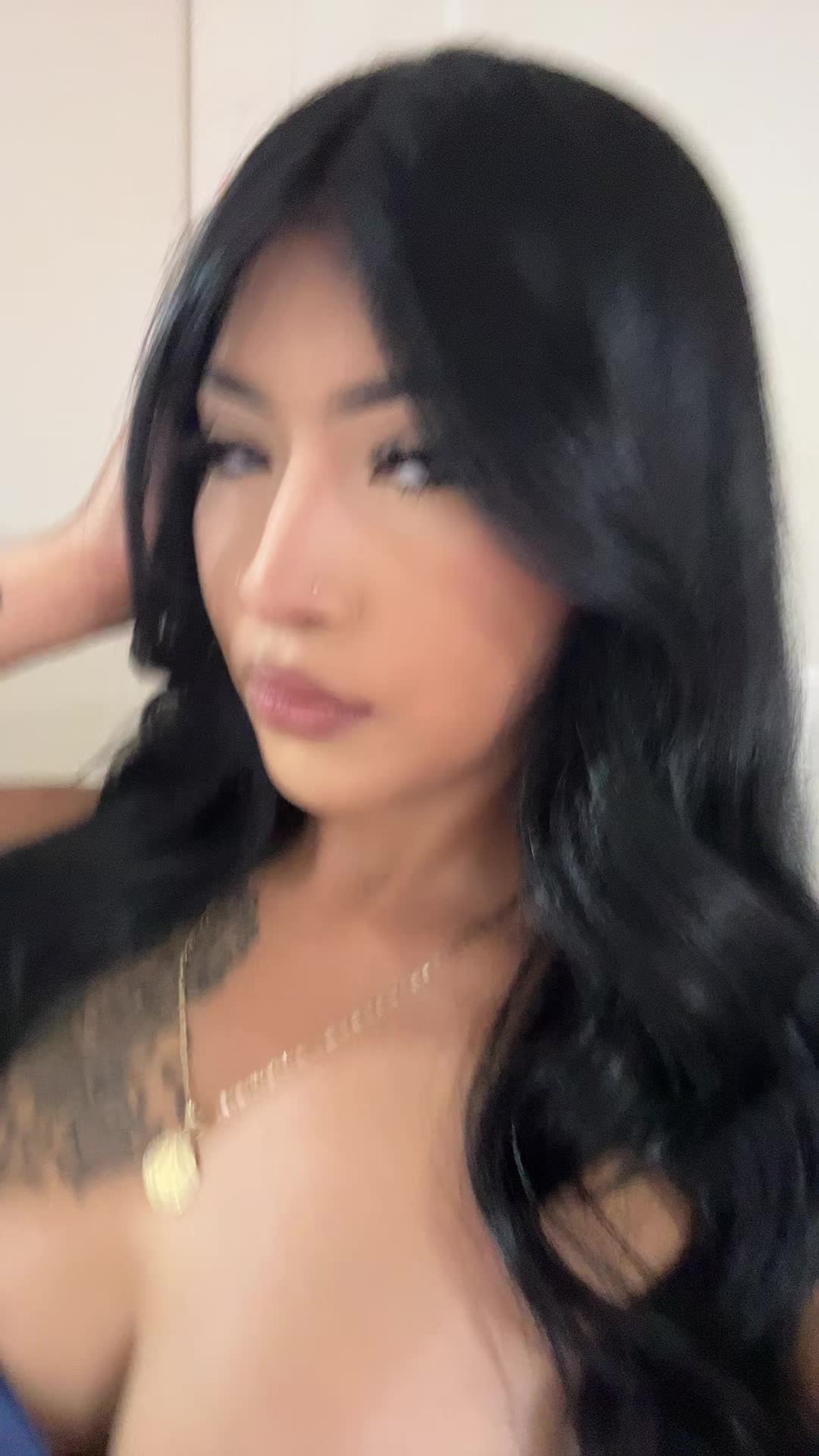 @y