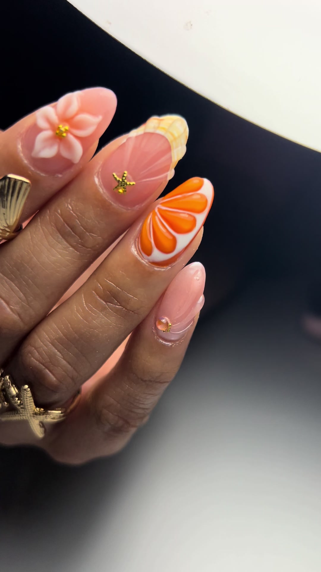 @Nails_Nicolesv