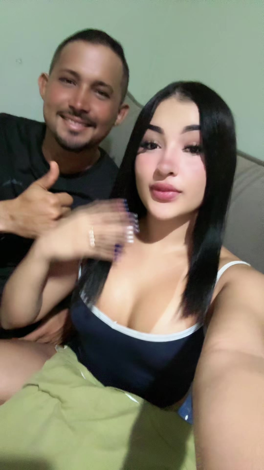 @Manu💋