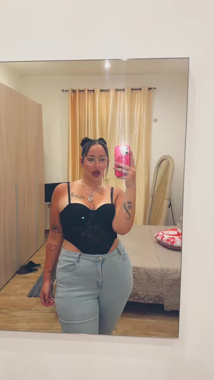 @Erika🖤