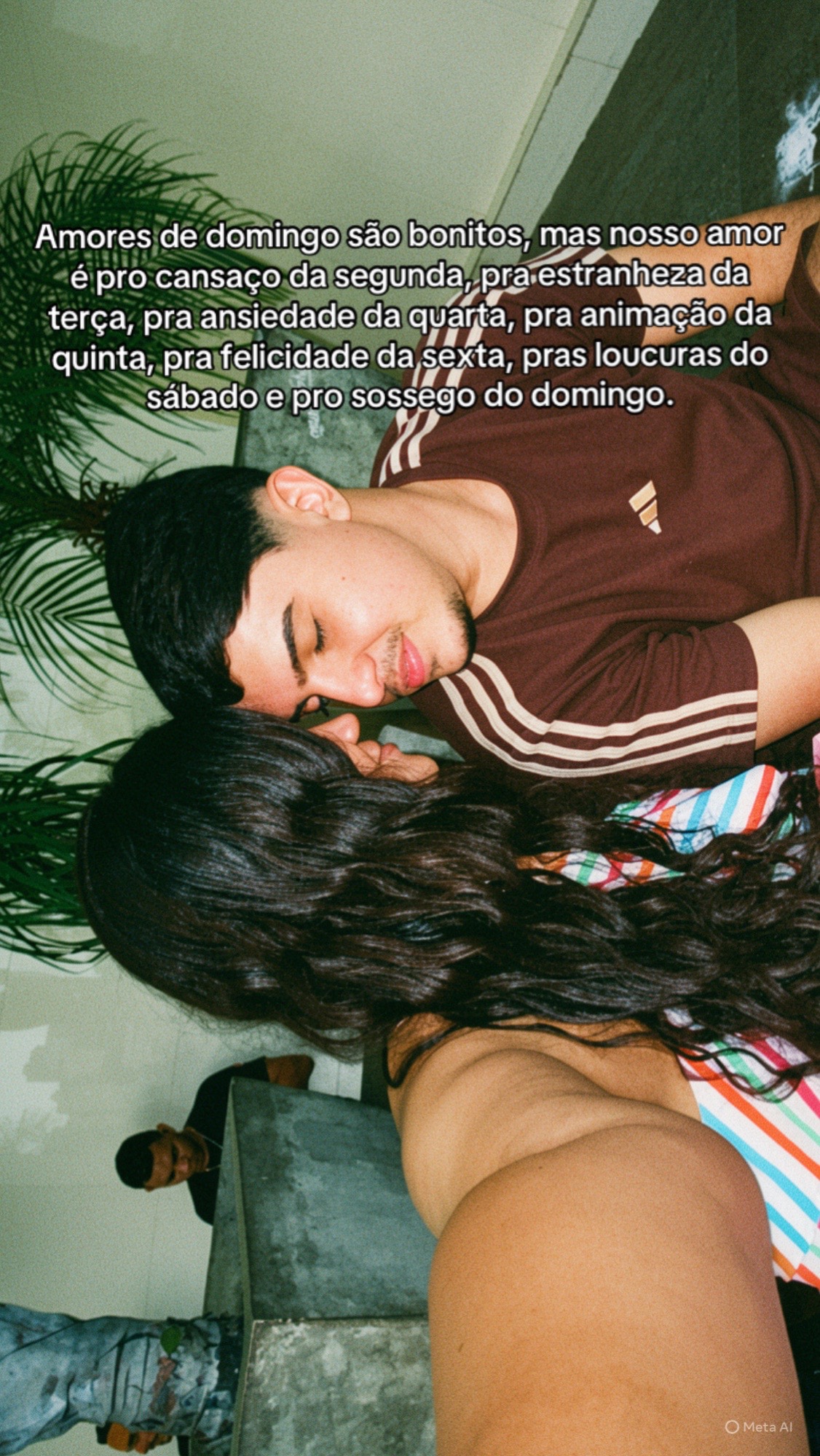 @_Ana