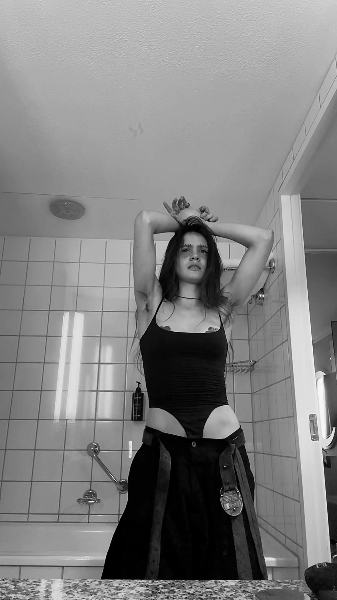 @SOFIA ISELLA