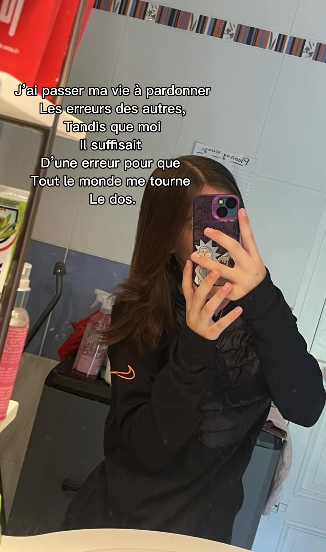 @𝐀𝐧𝐠𝐞́𝐥𝐢𝐧𝐚