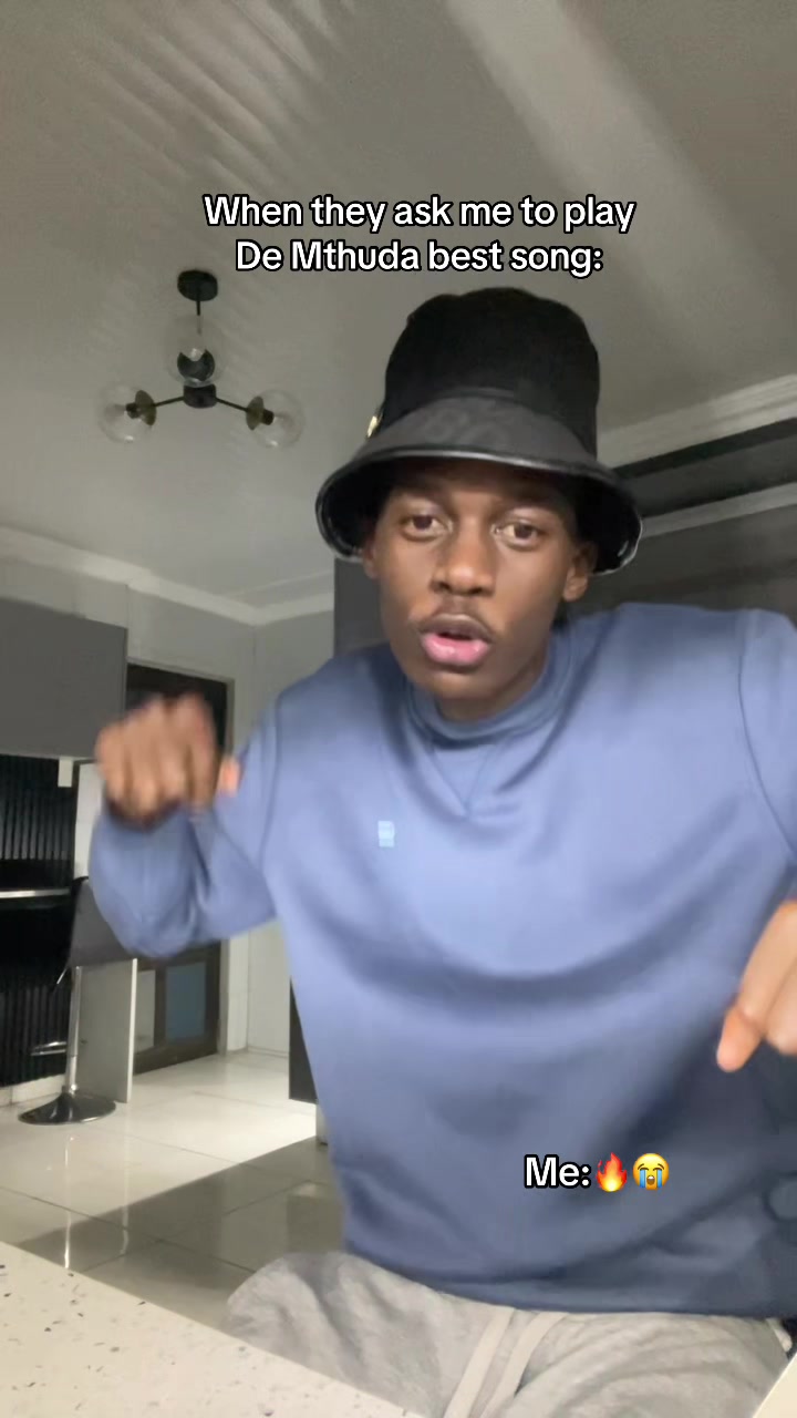@momo