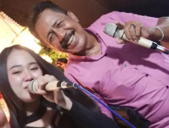 @Jumari