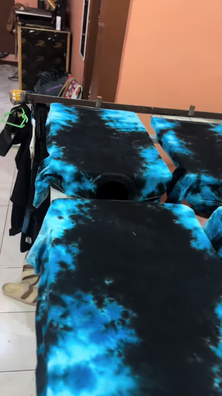 @inside dyes