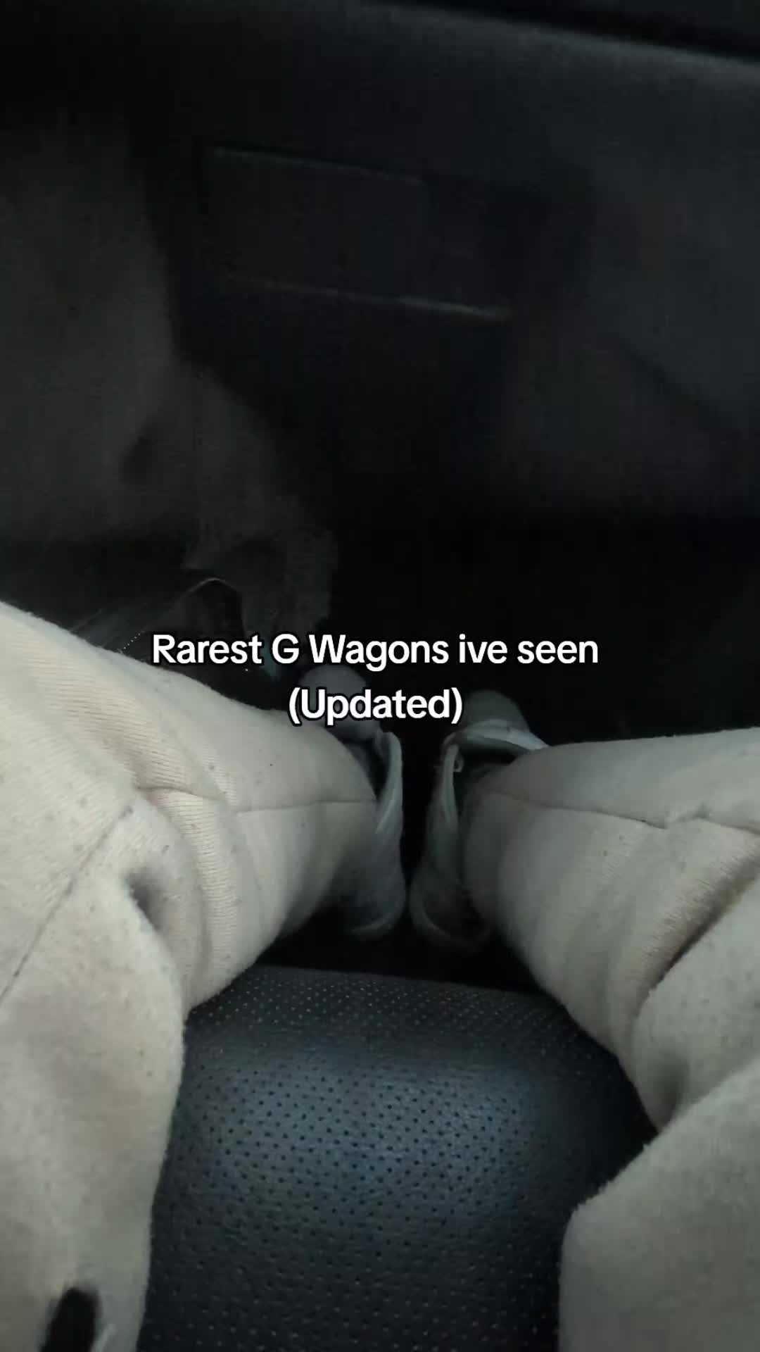 @𖣂