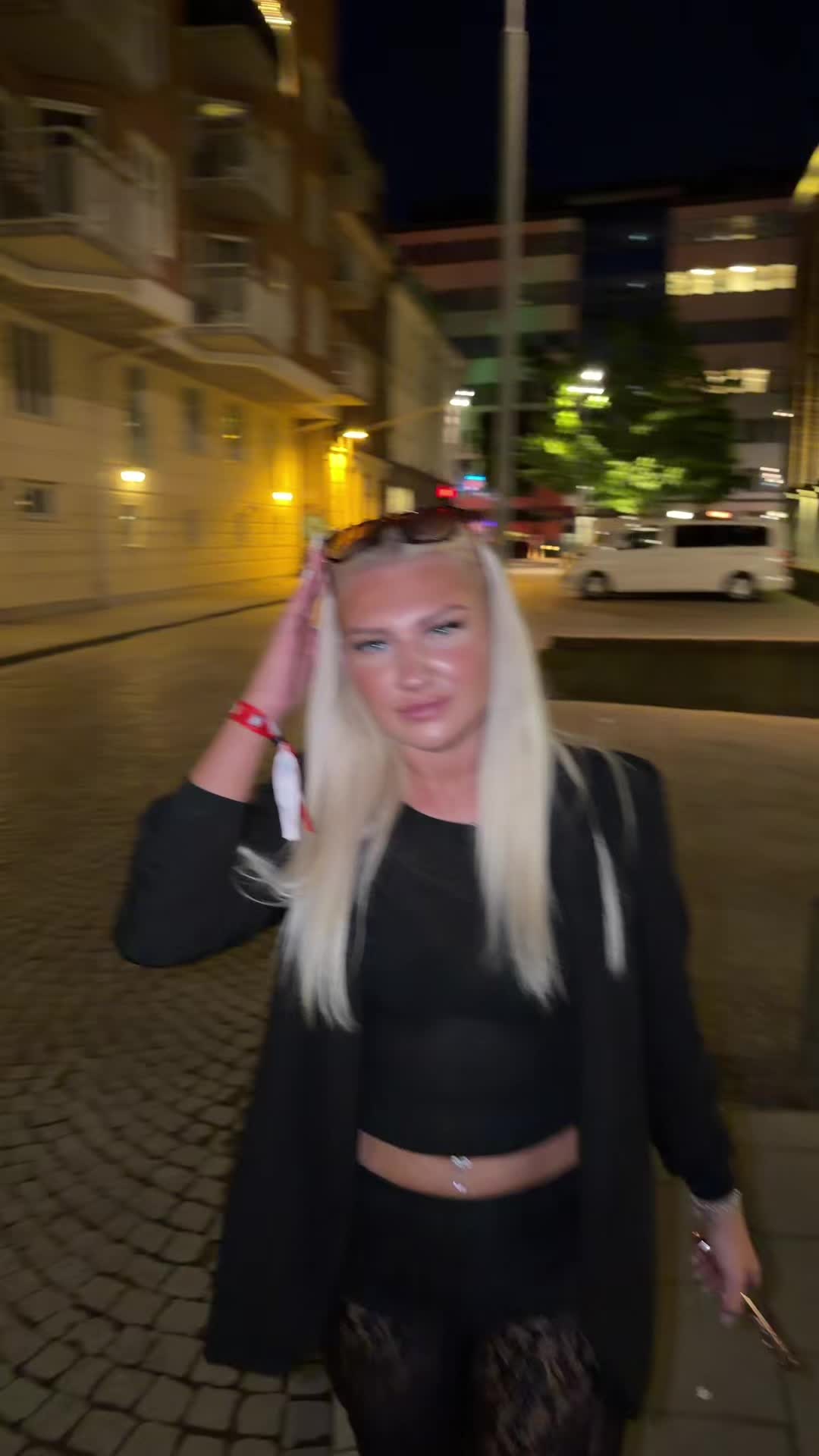 @ALLi.1
