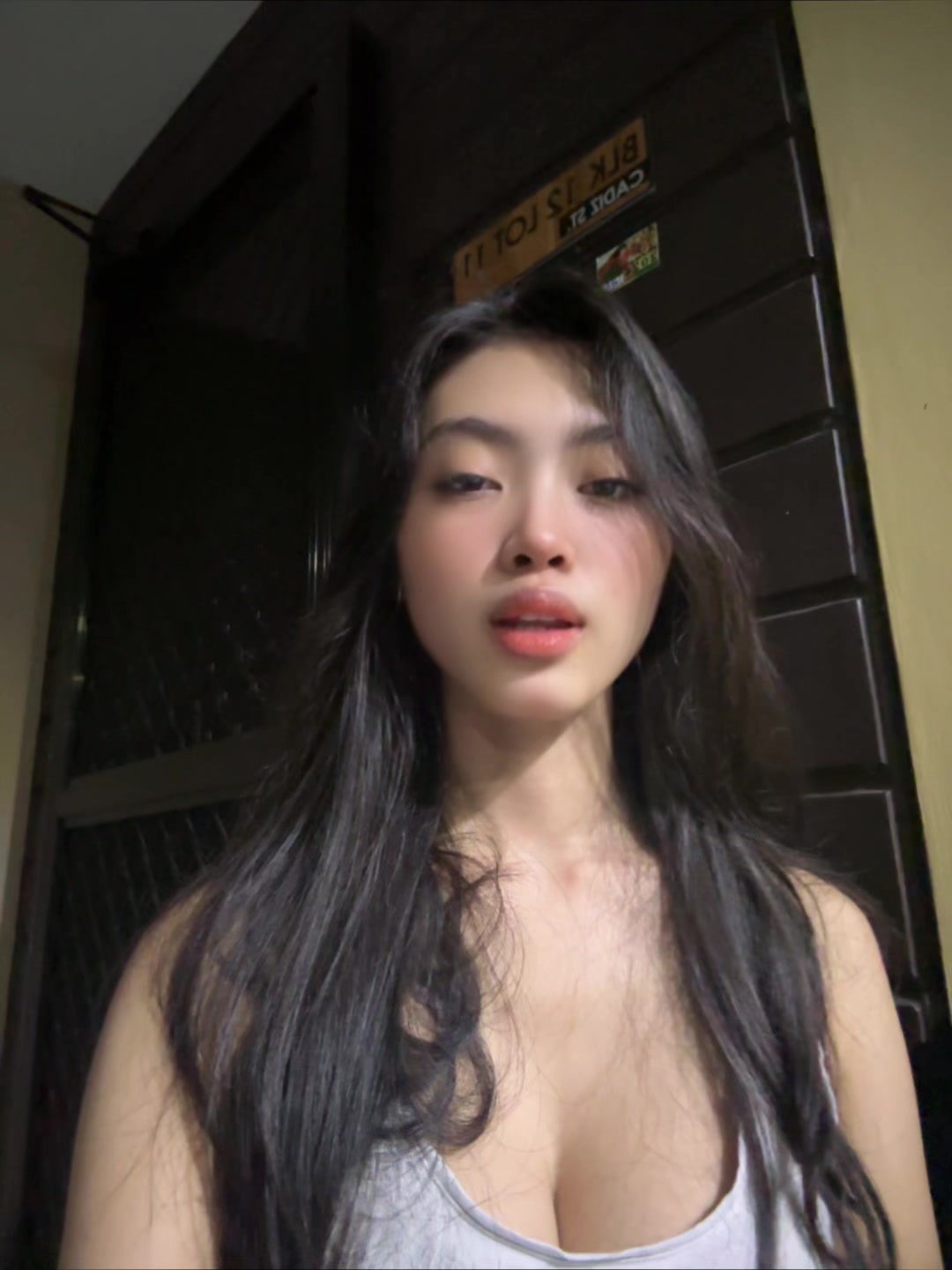 @️