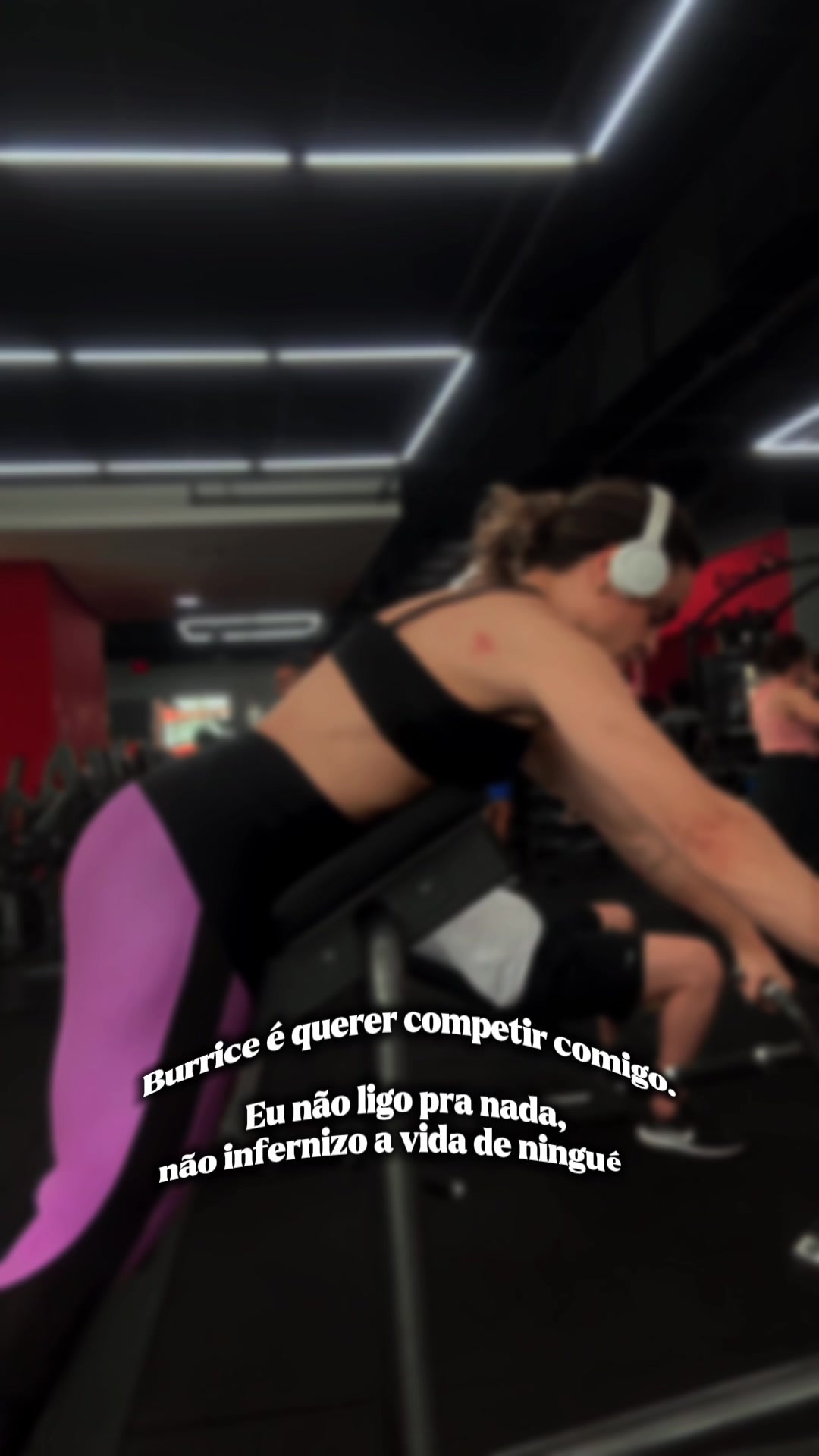 @mayrafabricio