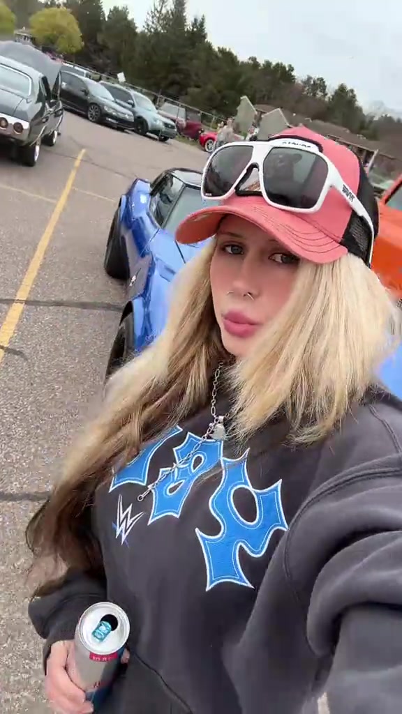 @Alexisxj