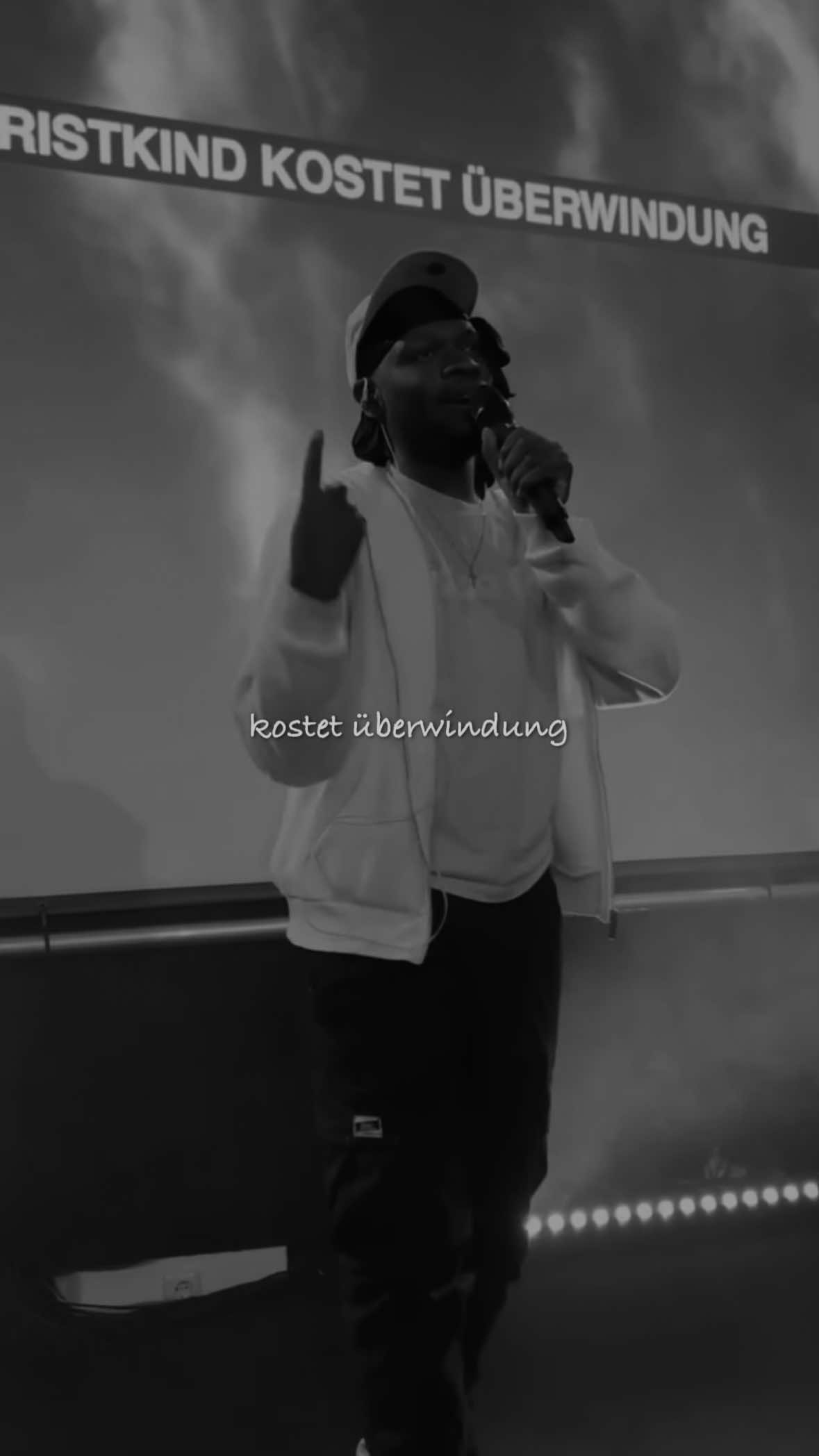 @𝓠𝓾𝓮𝓻𝓲𝓼 ✞
