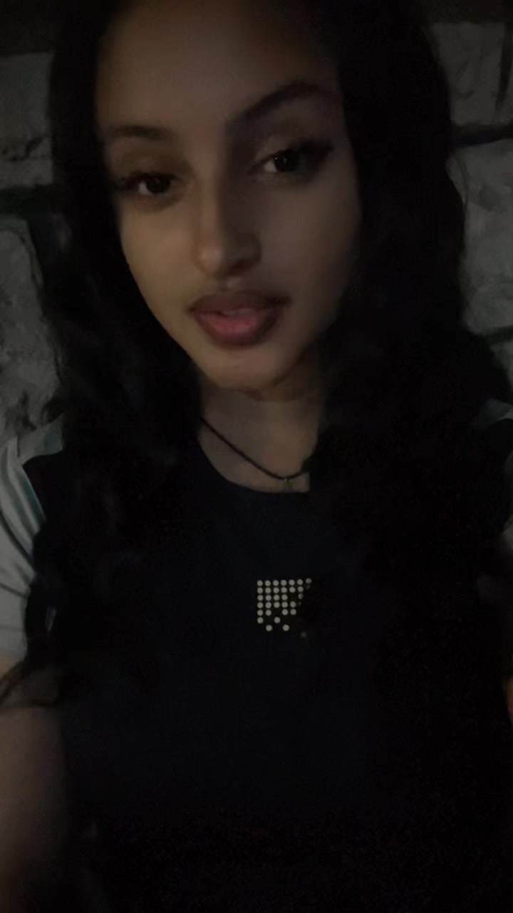 @🕸️ትzu🕷️