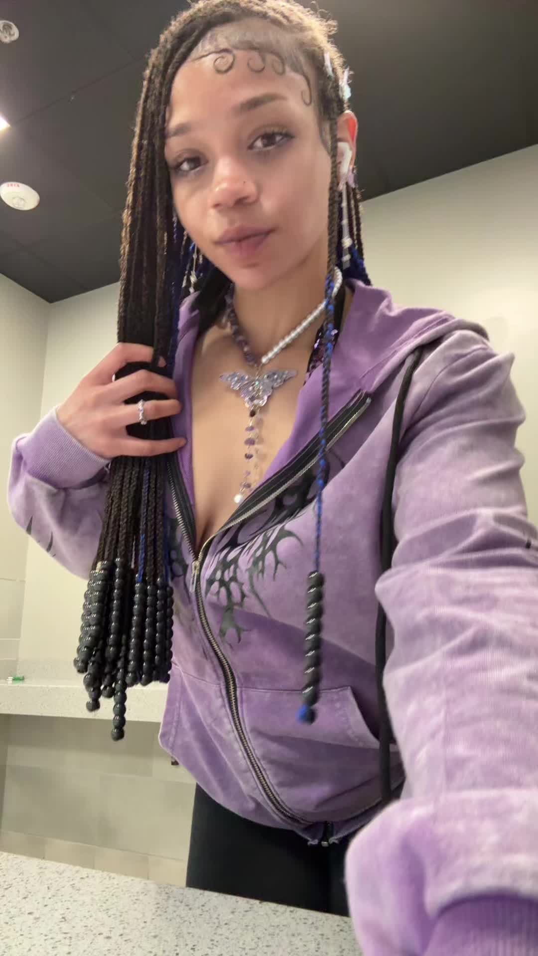@niya.h.luv