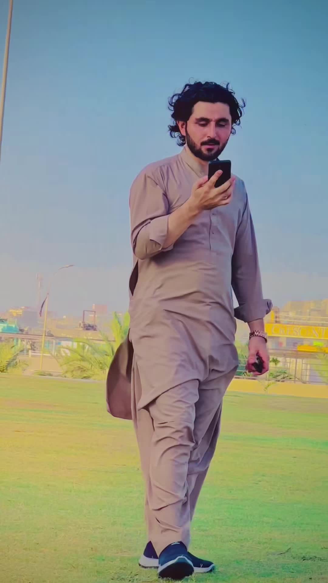@عمران افغان🇦🇫💫