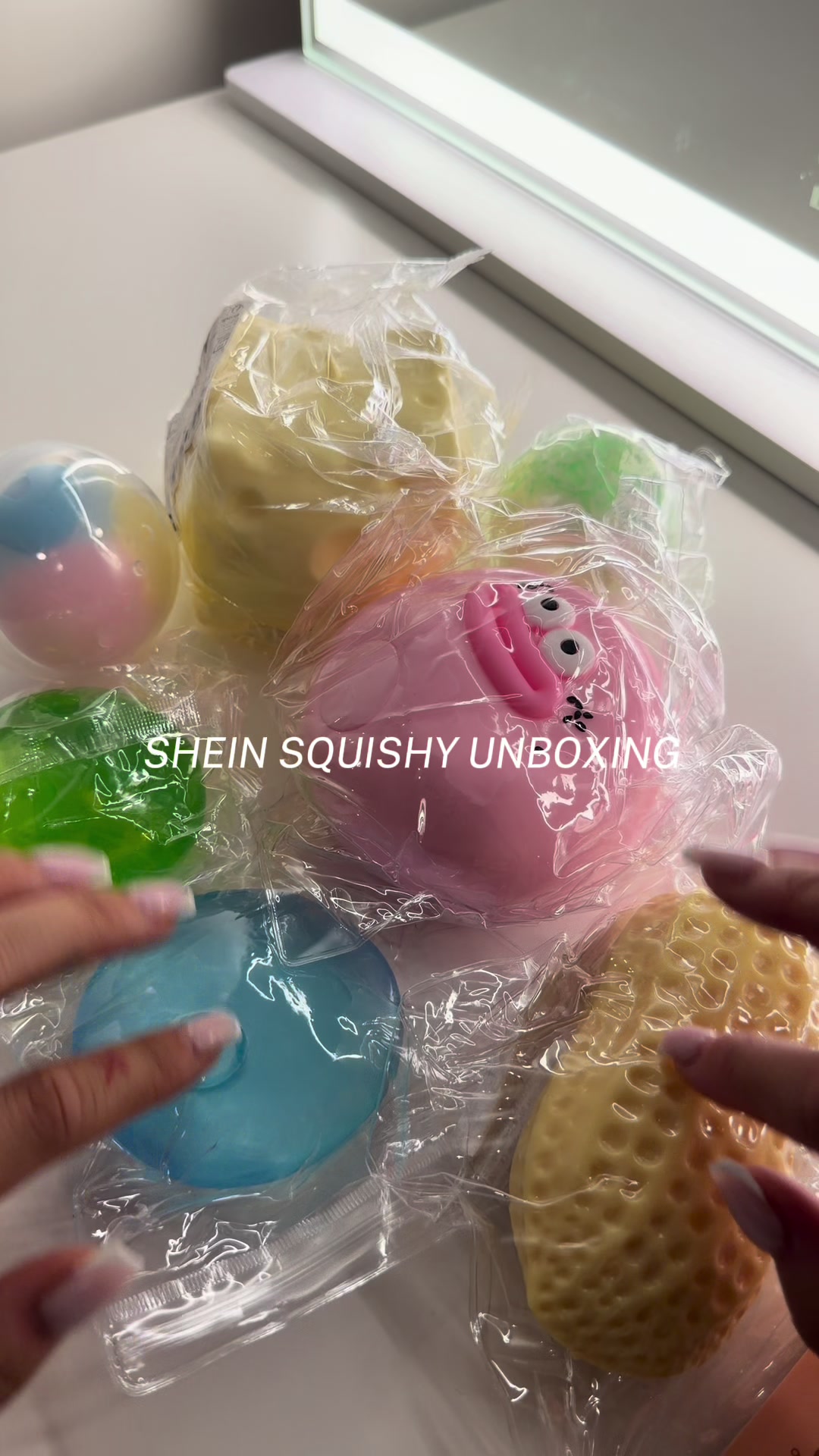 @JULIA PHAM
