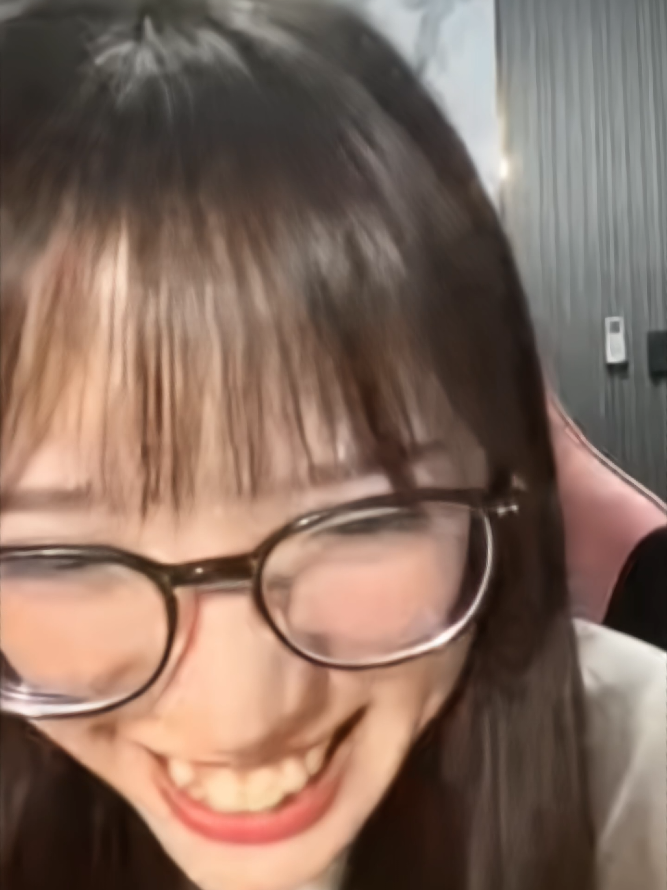 @𝙃𝙖𝙣𝙣𝙂𝙧𝙘! 🍀