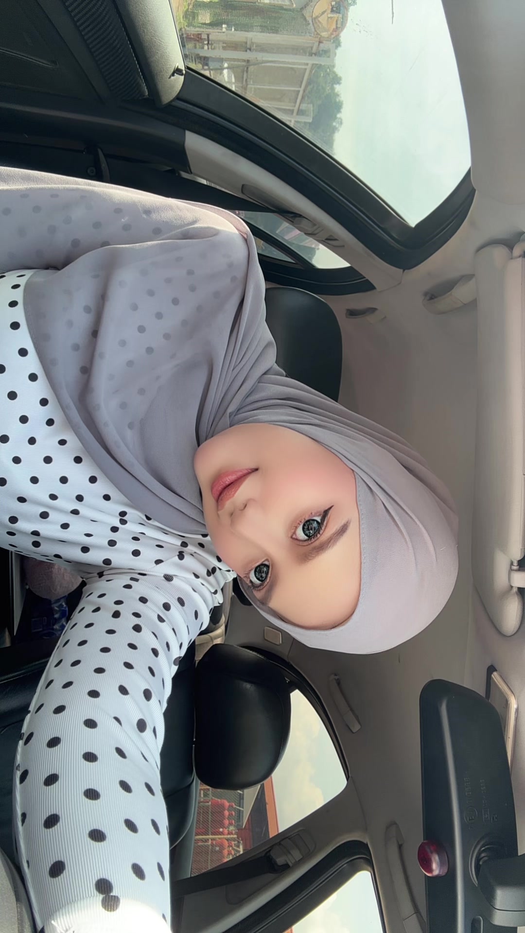 @b 🍓