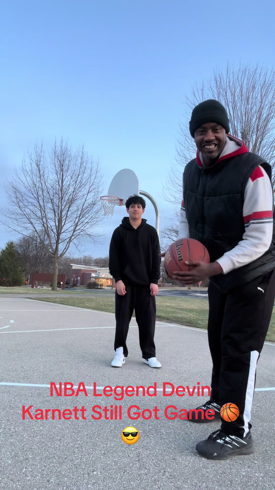 @🏀📸✍️😎