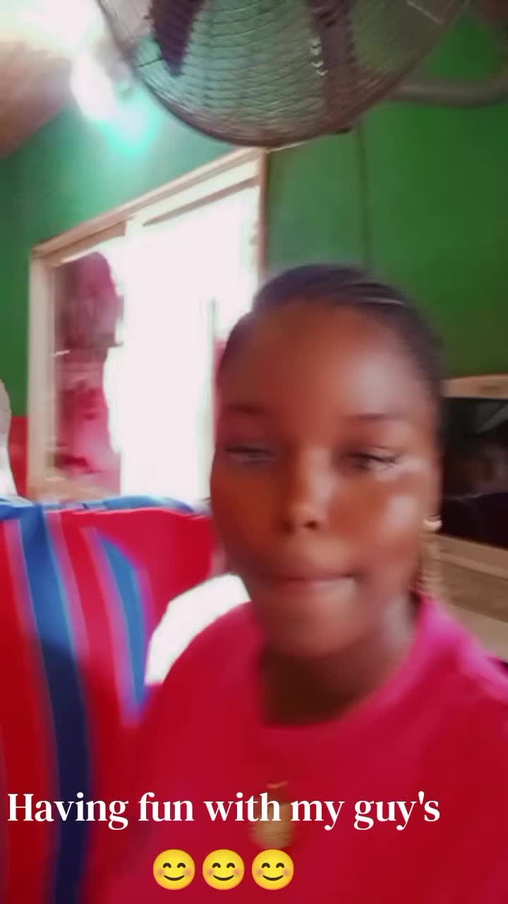 @Sarah 👅💞💞🥰🥰