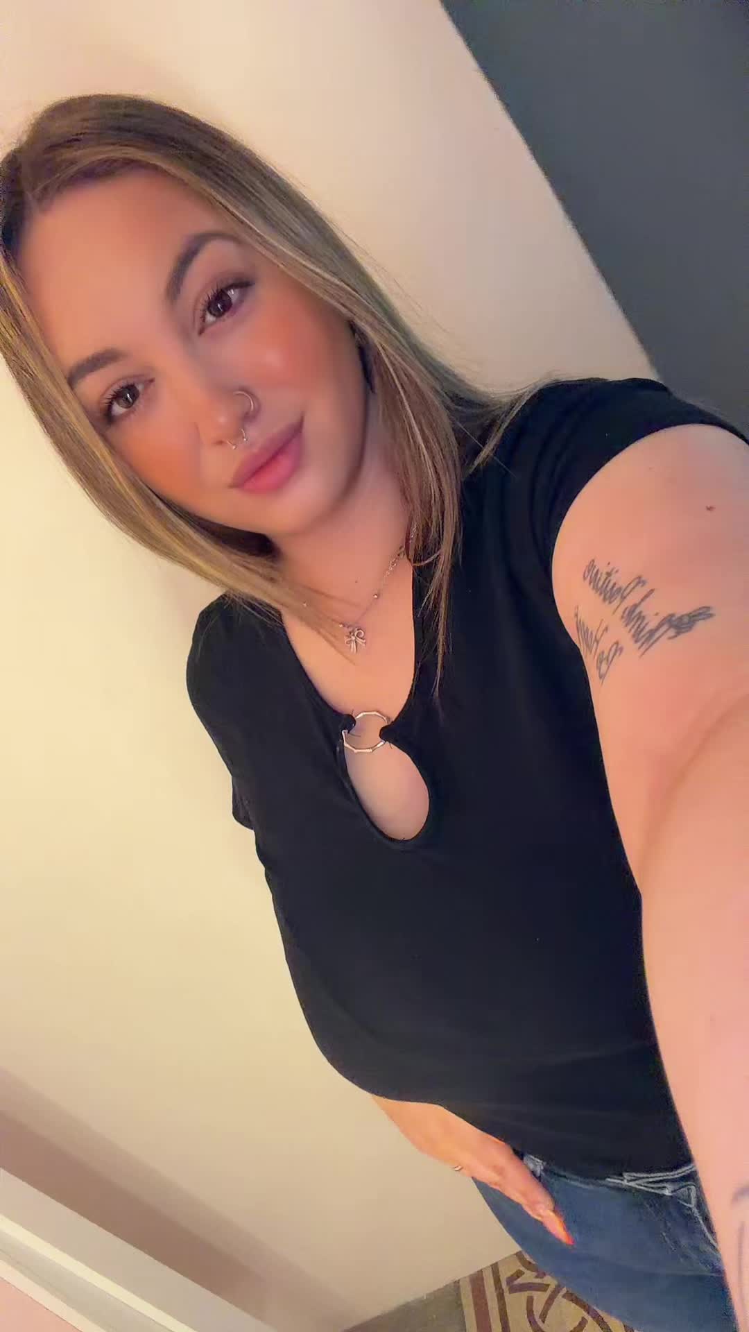 @𝑀𝑎𝑟𝑖𝑘𝑎_𝑅𝑖𝑧𝑧𝑜. ♡︎