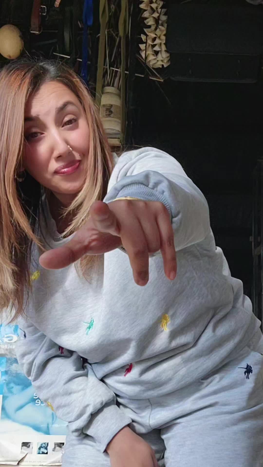 @FARRA-GOD-DEEZ