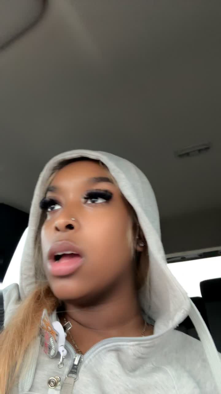 @KhadijahStaccs