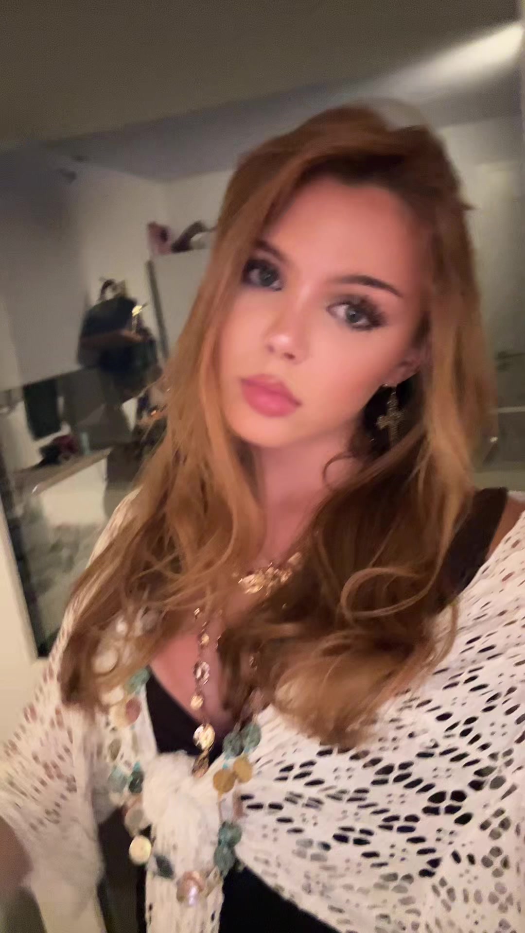 @Ella