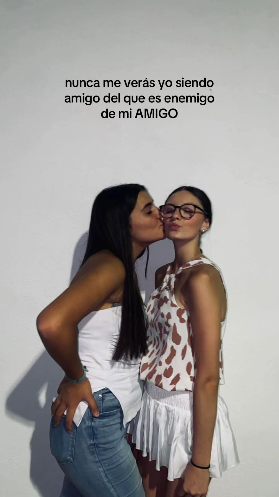 @😘😘
