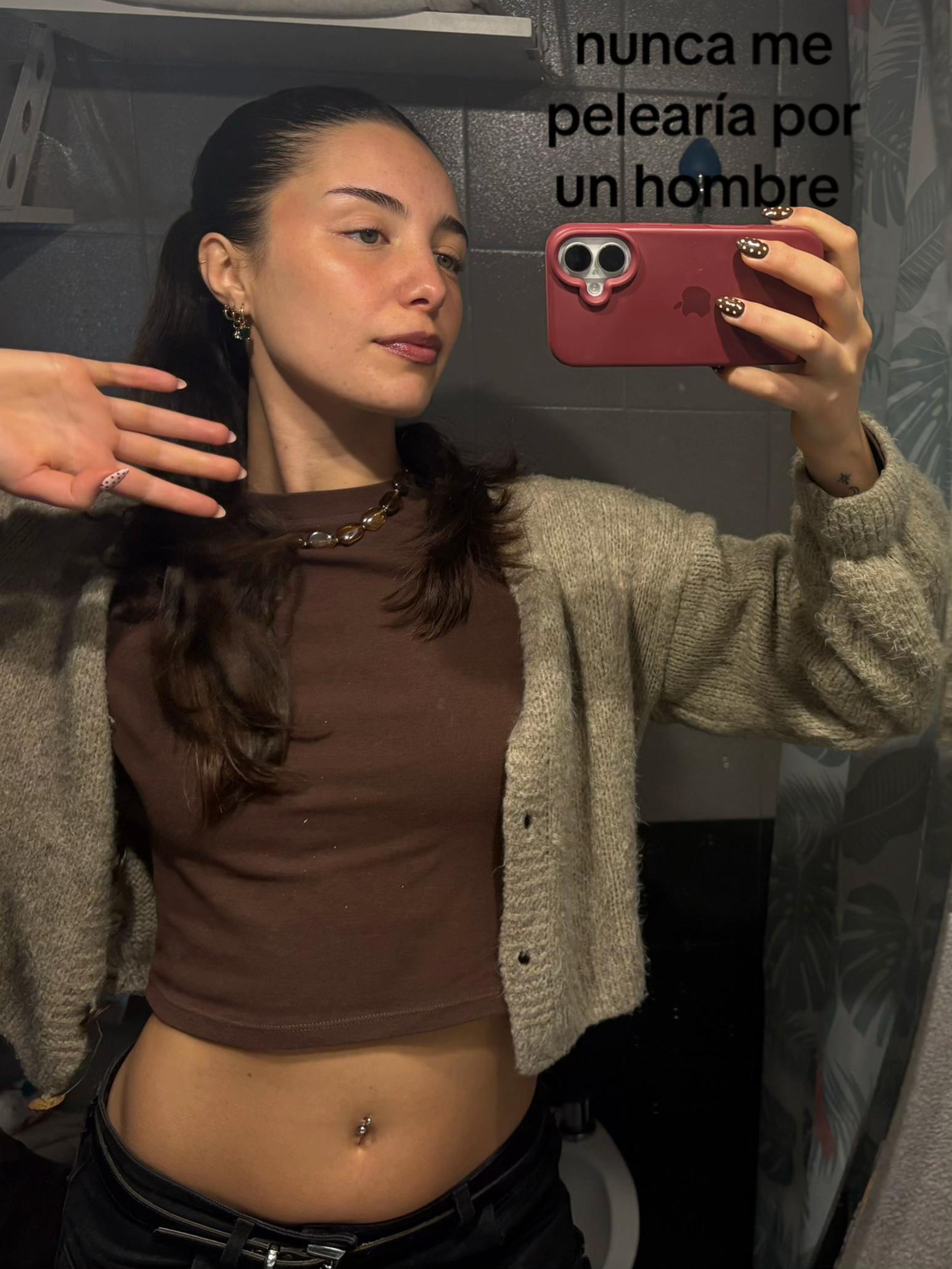 @mora🤎