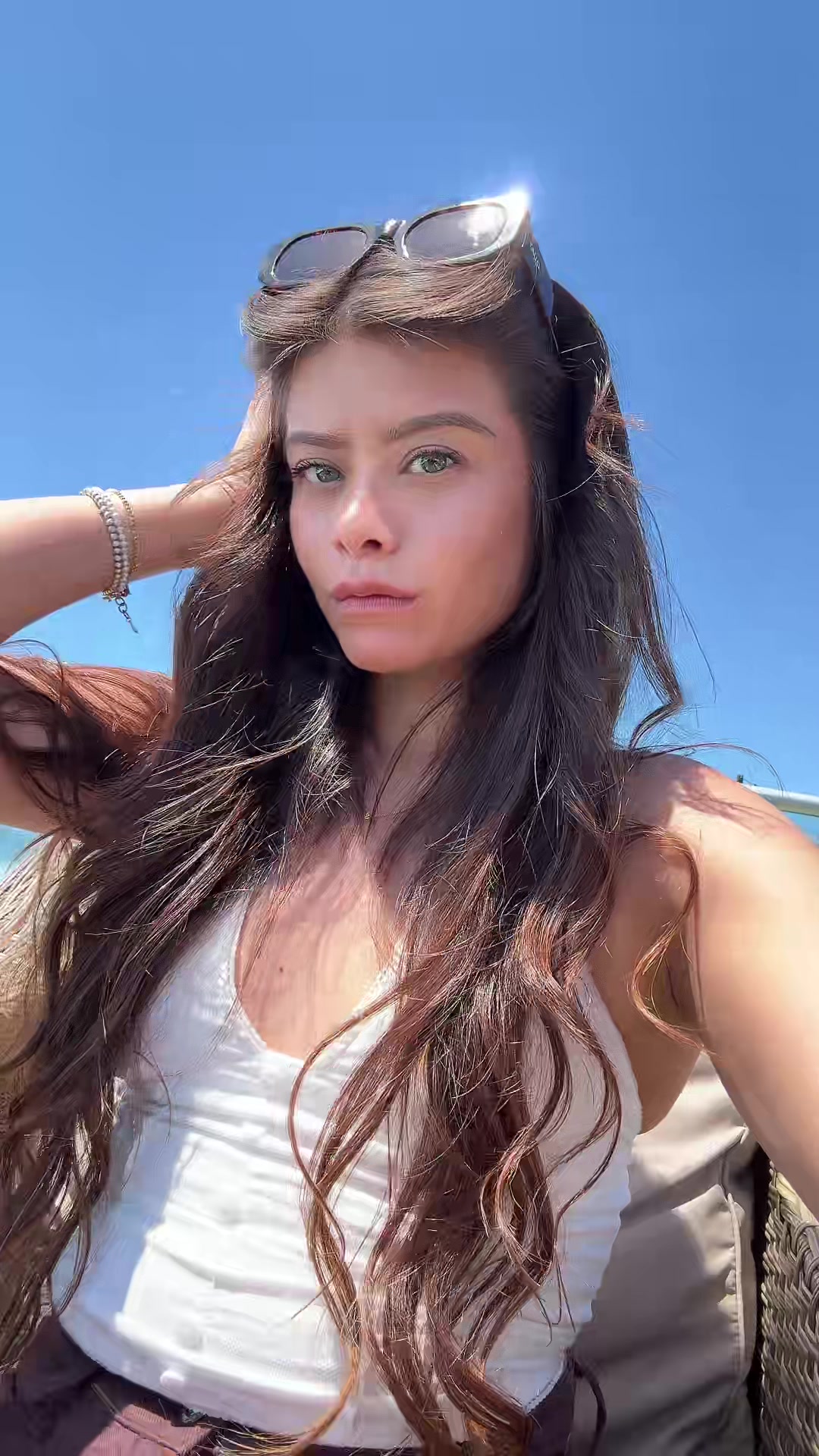 @Sabrina