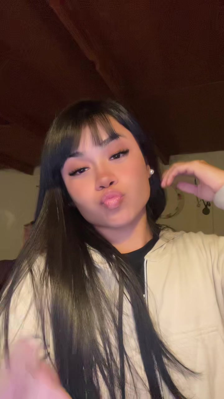 @Valeentina Gomez