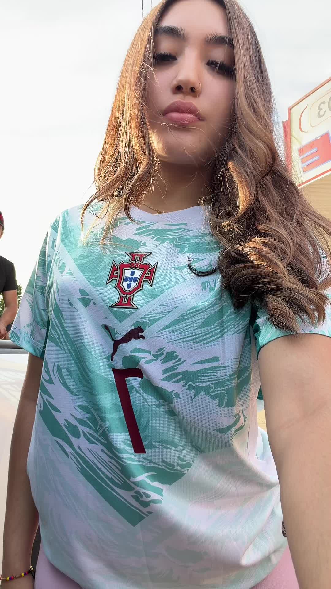 @Lalidollx