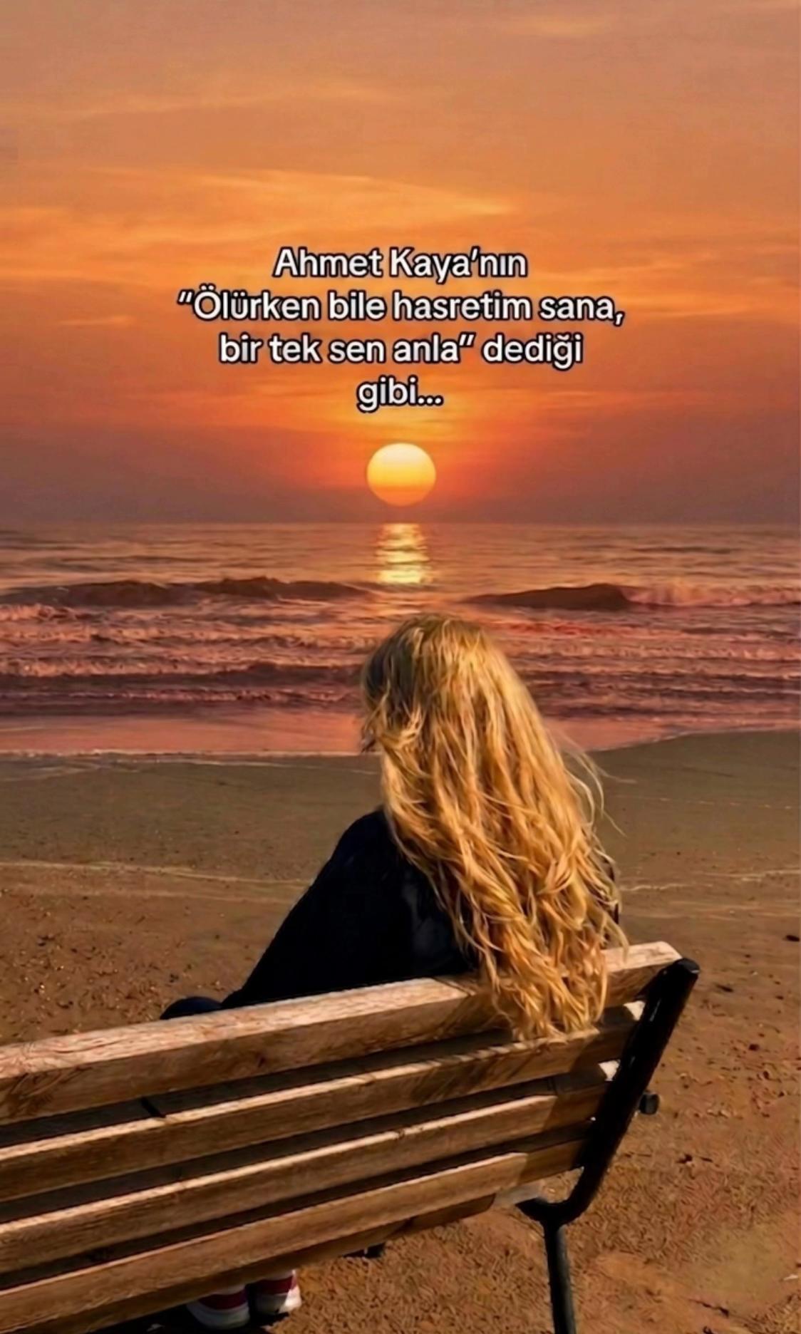 @Ꮆᗴᑕᗴᗰ ✰