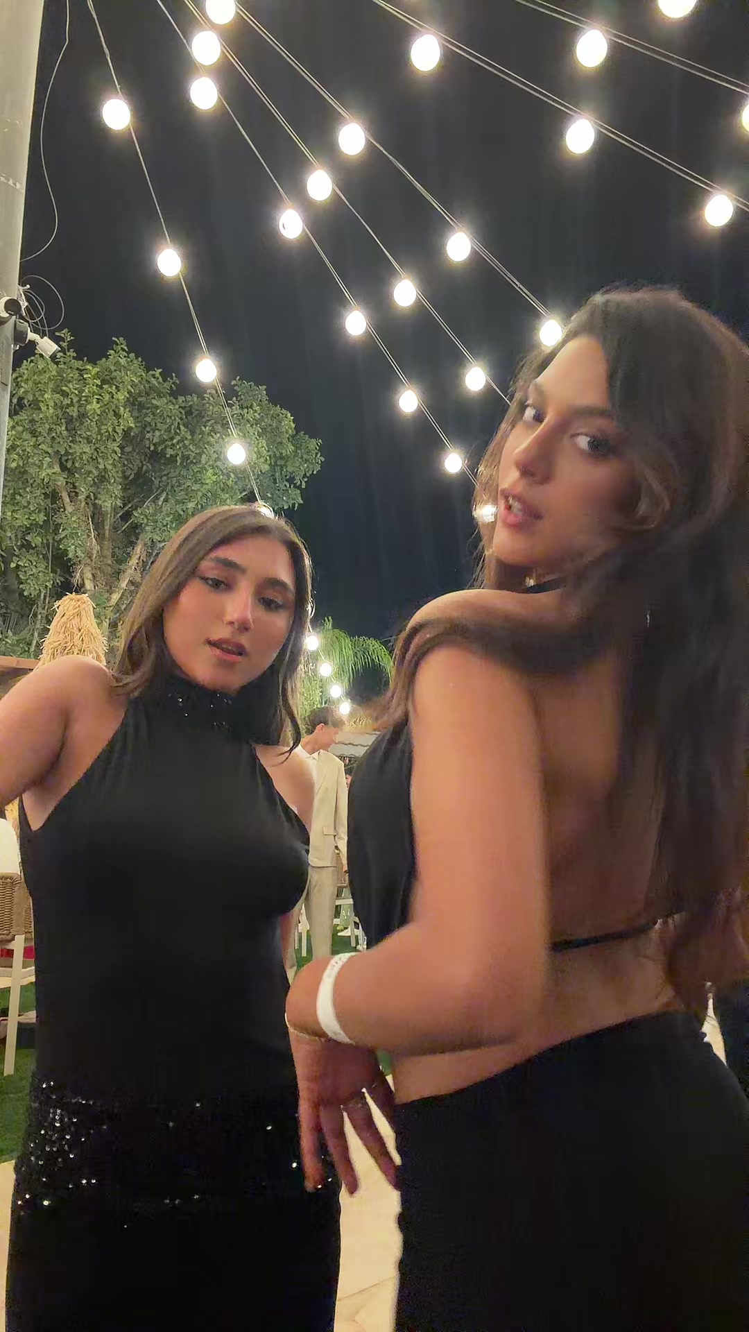 @שוגי