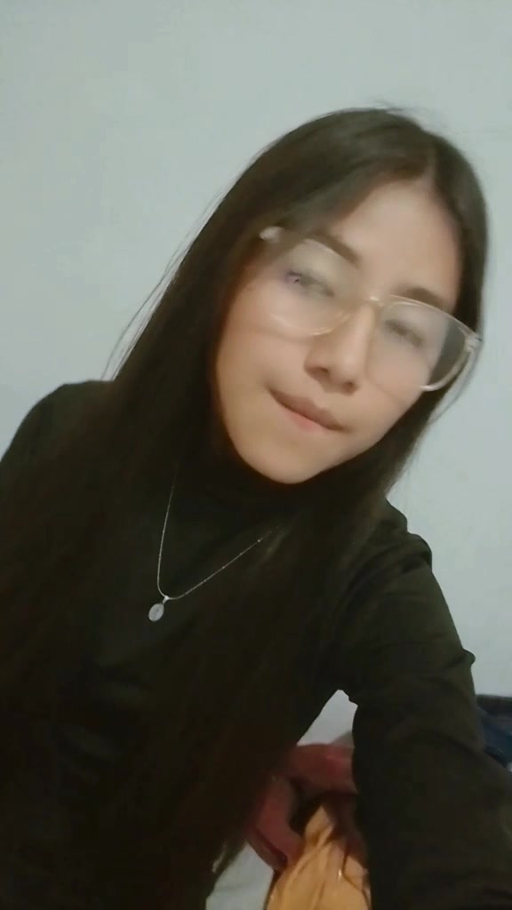 @Carlita😊☺️
