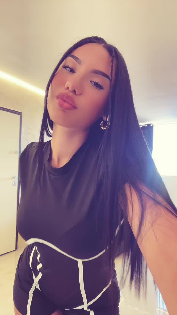 @taty🖤👧🏽🍸🪩